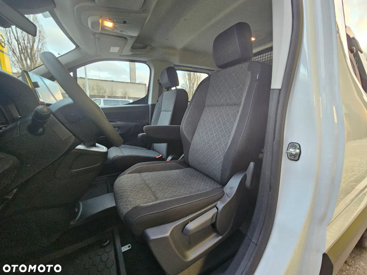 Opel Combo - 11