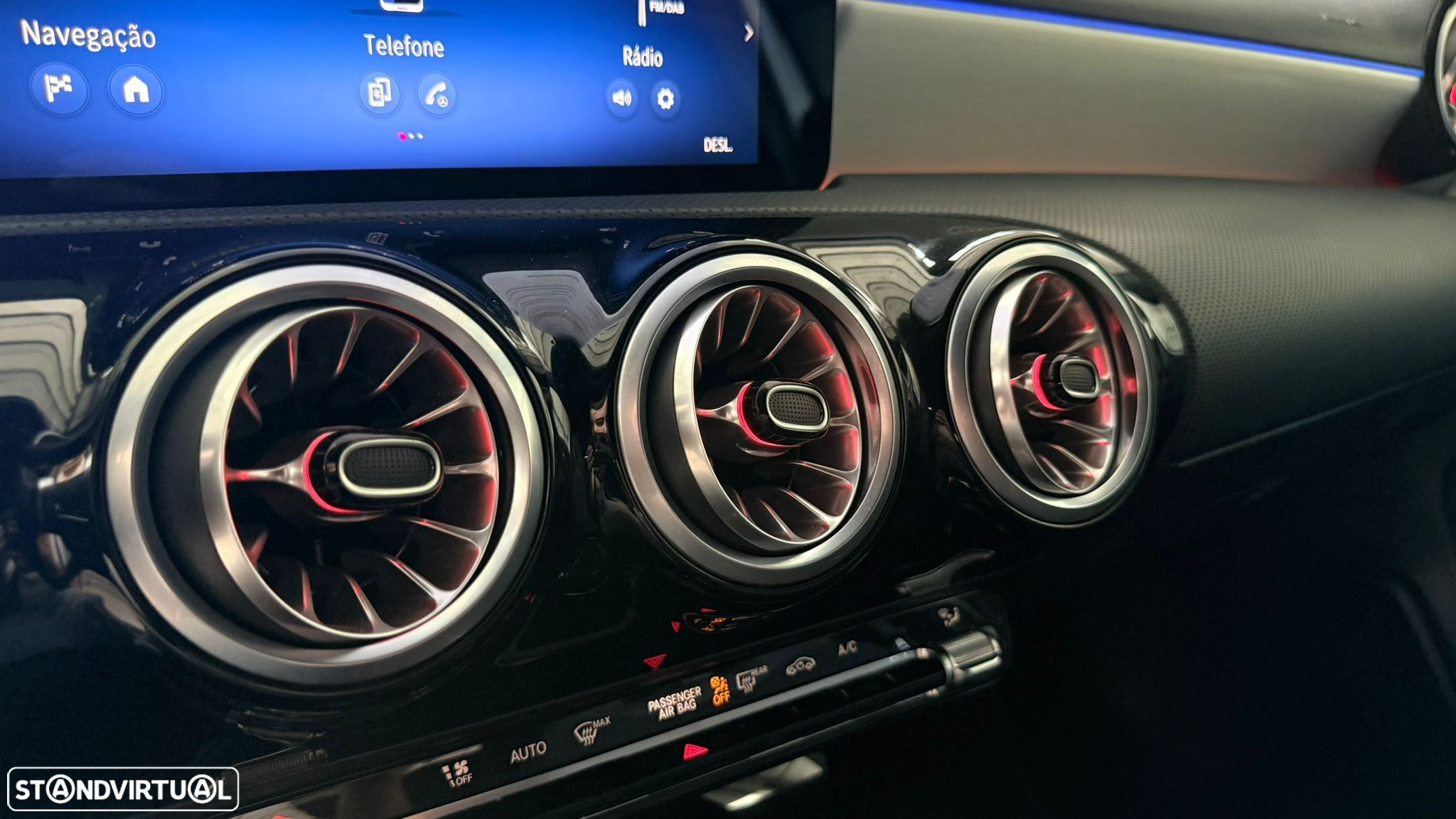 Mercedes-Benz A 200 AMG Line - 19