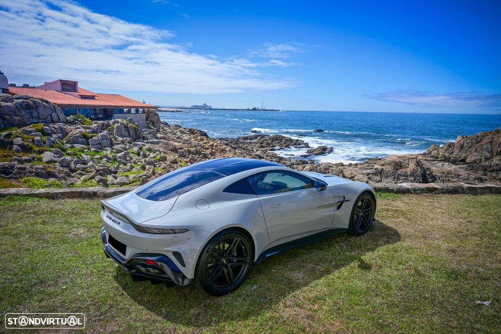 Aston Martin Vantage Coupe V8 - 13