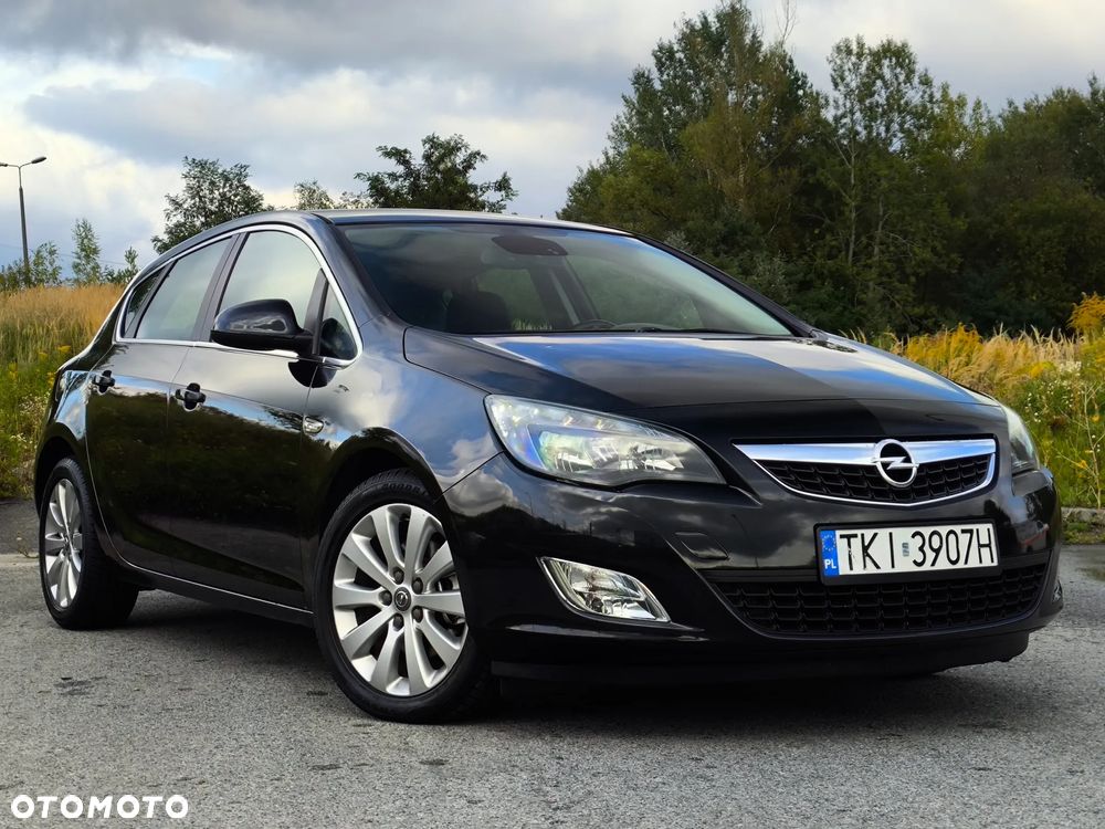 Opel Astra IV 1.7 CDTI Cosmo - 1