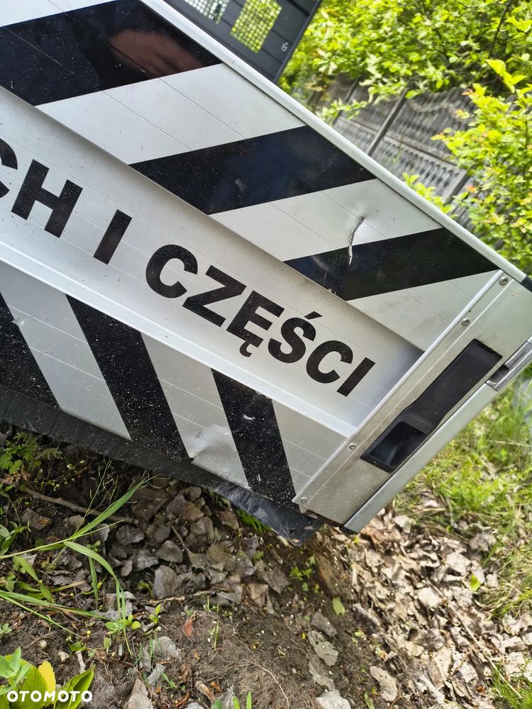 zabudowa skrzyniowa Iveco Daily 2024r. - 6