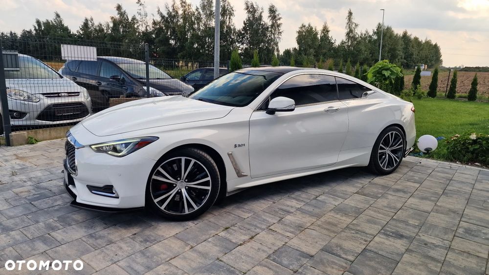 Infiniti Q60 Q60S 3.0t Coupe AWD Sport Tech - 9