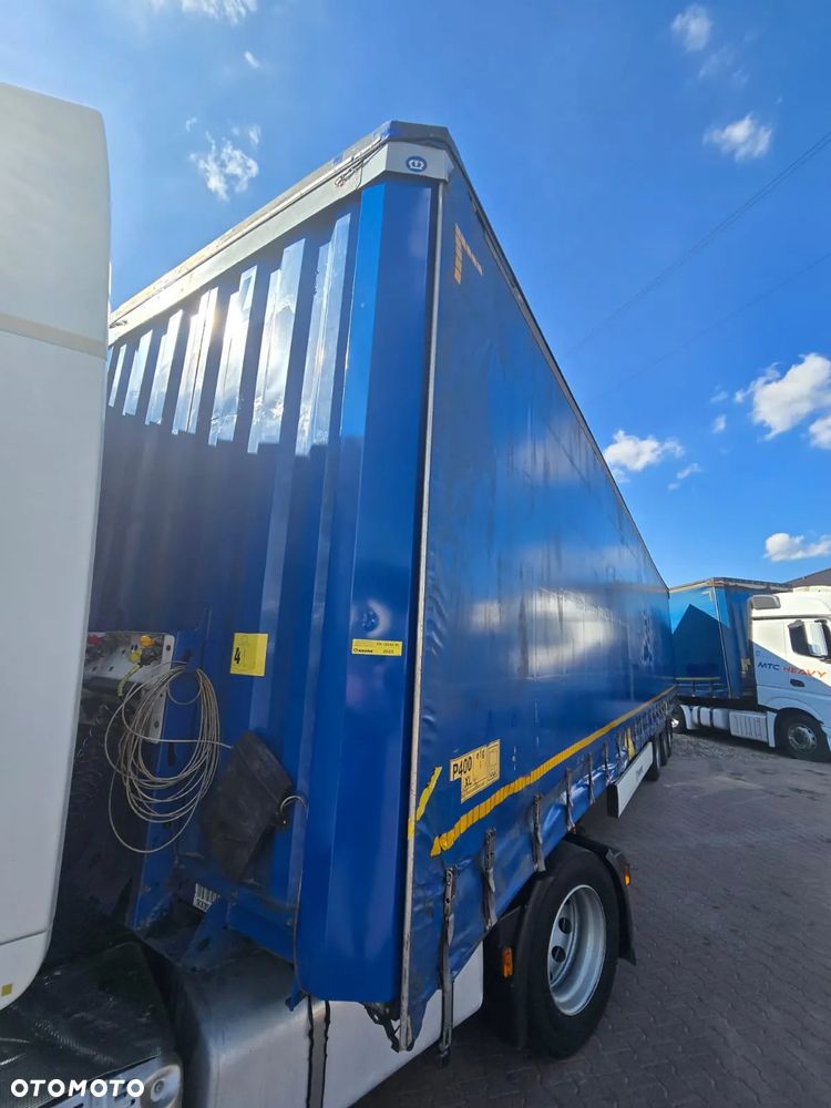 Krone mega  xl dach podnorzony - 3