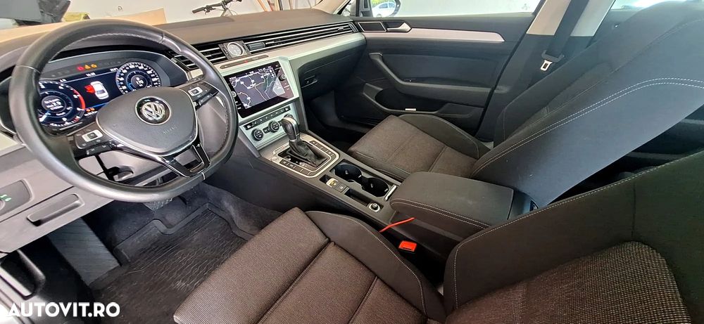 Volkswagen Passat 2.0 TDI DSG R Executive - 12