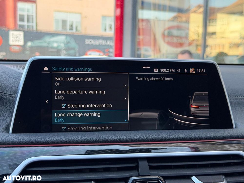 BMW Seria 7 - 39