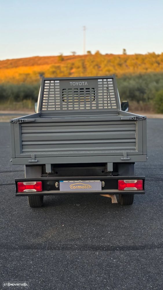Toyota Dyna 2013 3.0 D4D Basculante - 14