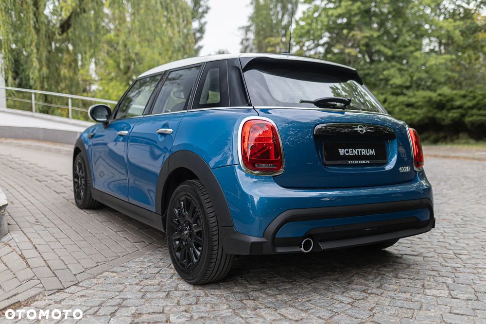 MINI Cooper Standard - 10