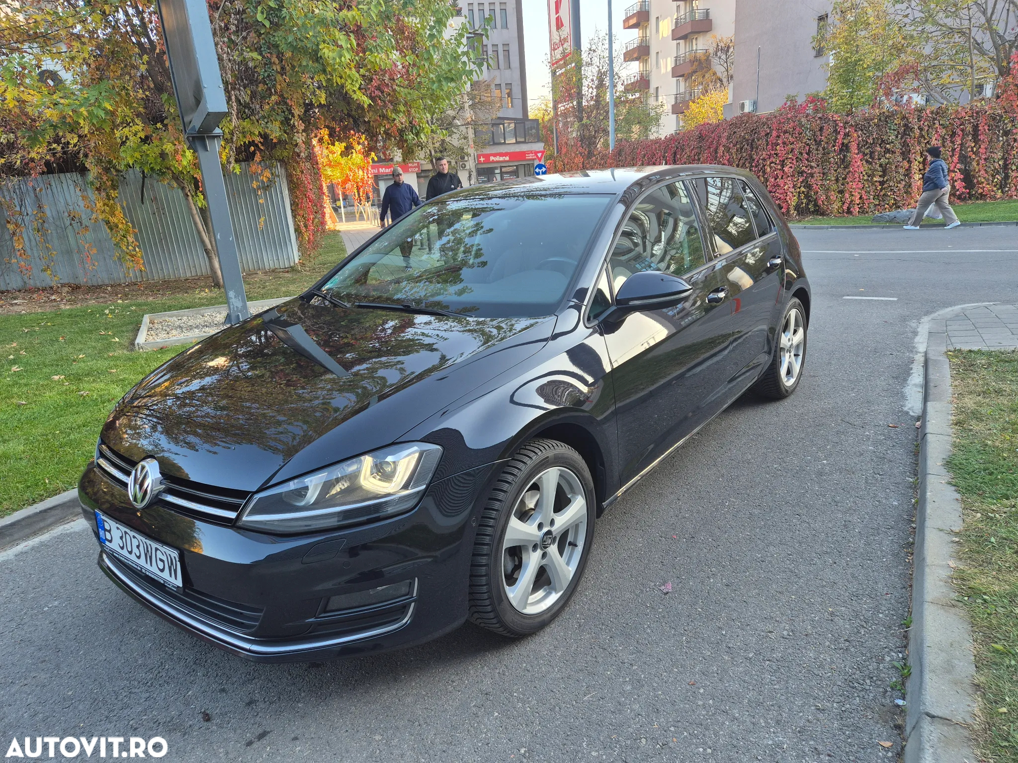 Volkswagen Golf - 3