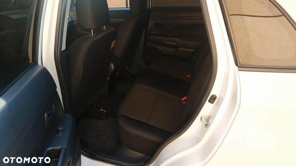Mitsubishi ASX 1.6 Cool Edition - 17