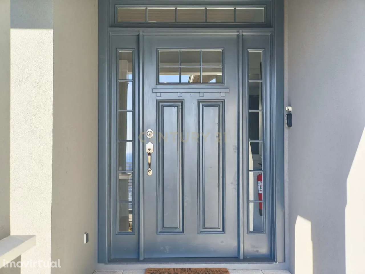 Moradia Moderna com Piscina + Apartamento Independente | Construção 20 - Grande imagem: 5/60