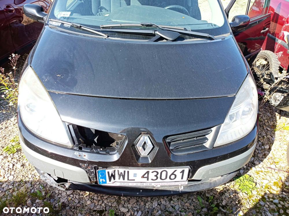 Renault Scenic - 1