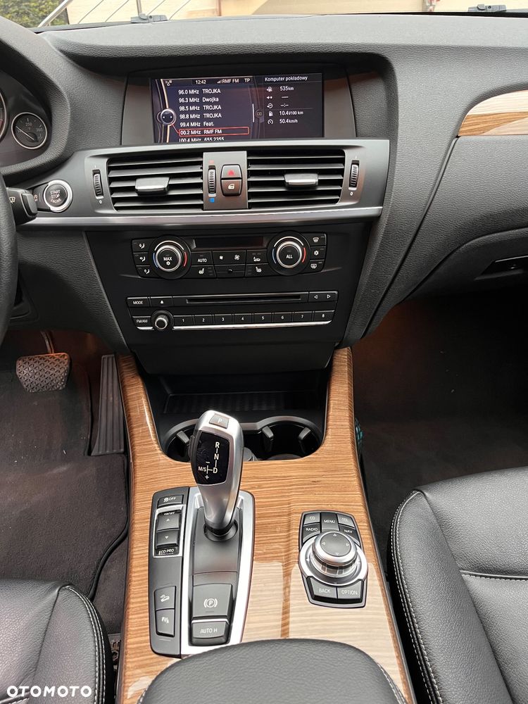 BMW X3 xDrive28i - 12