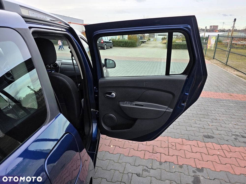 Dacia Logan TCe 90 S&S Laureate - 12