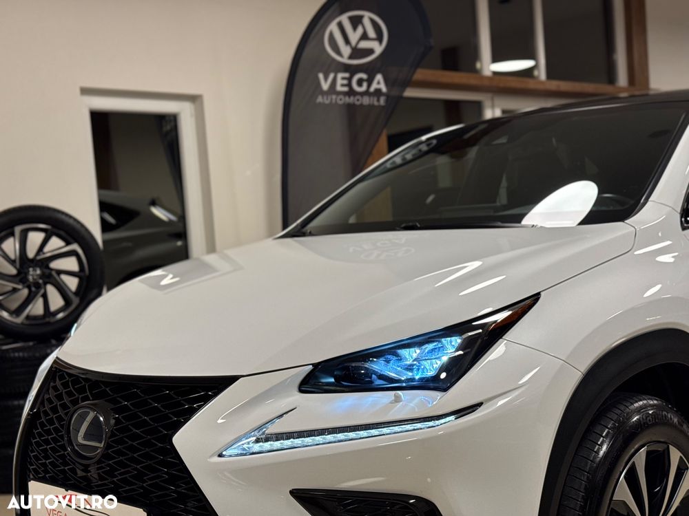 Lexus Seria NX 300h AWD F Sport - 35
