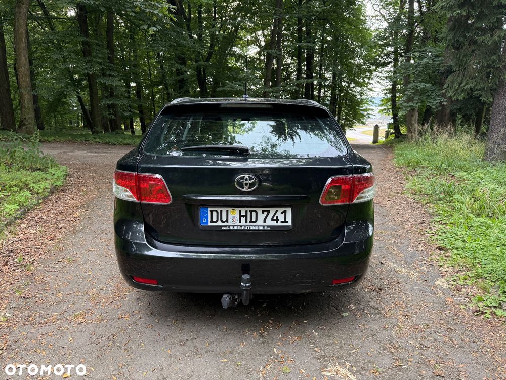 Toyota Avensis 1.8 Life - 7