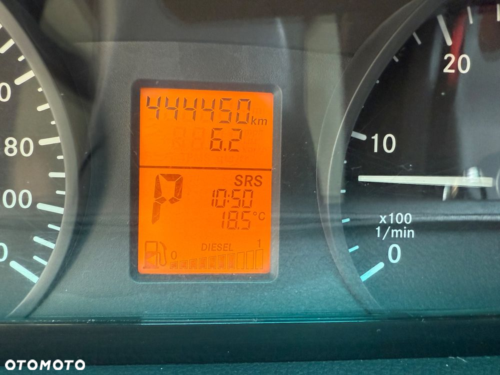 Mercedes-Benz Viano 2.8 CDI Trend - 12