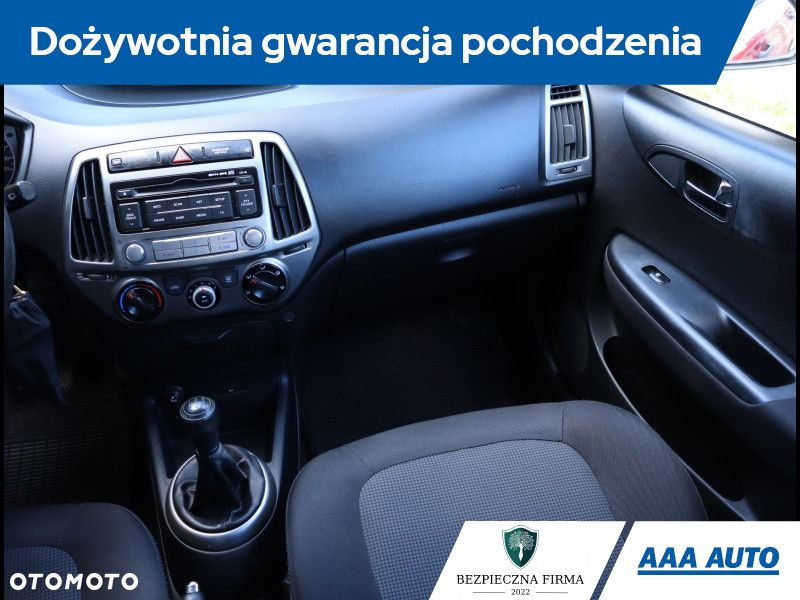 Hyundai i20 - 9