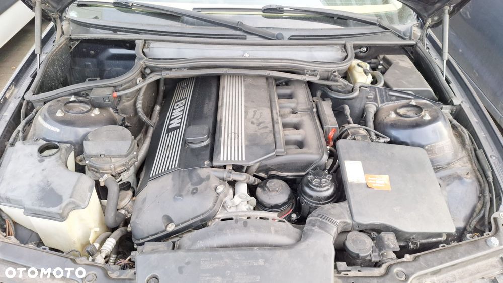 BMW Seria 3 - 12