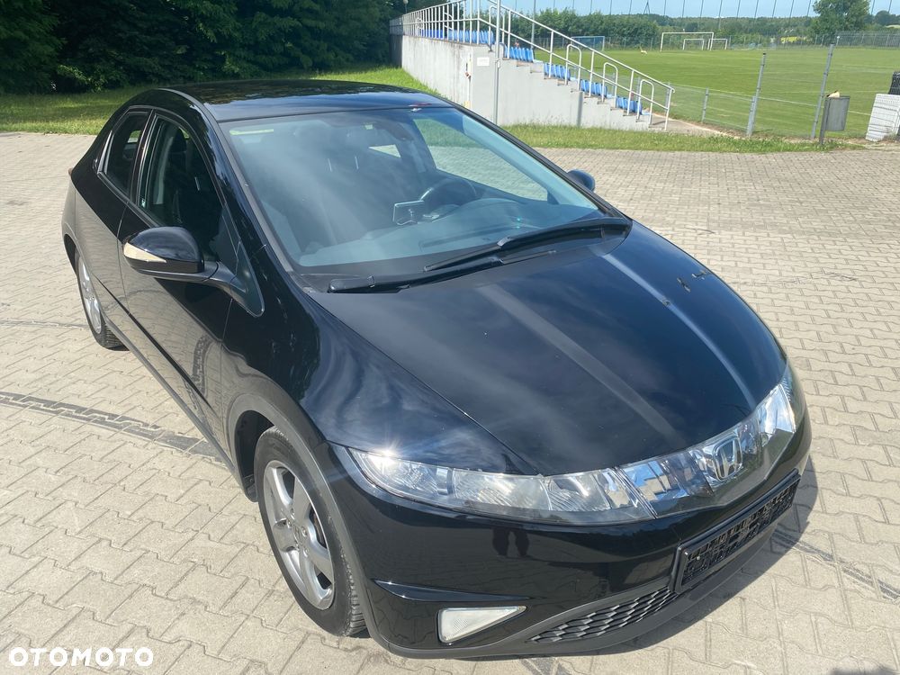 Honda Civic 1.8 Comfort - 8