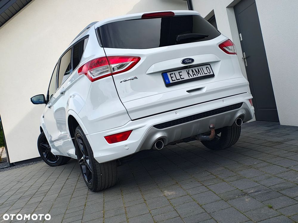 Ford Kuga - 27