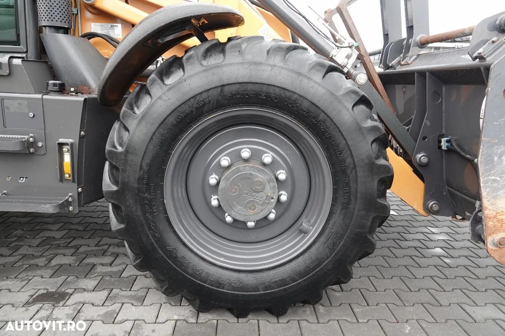 Case 965 ST / BULDOEXCAVATOR / 4X4x4 / PE ROȚI EGALE / AER CONDIȚIONAT / POWERSHIFT / Roți directoare 4WS / SET GALETE / 2020 / - 22