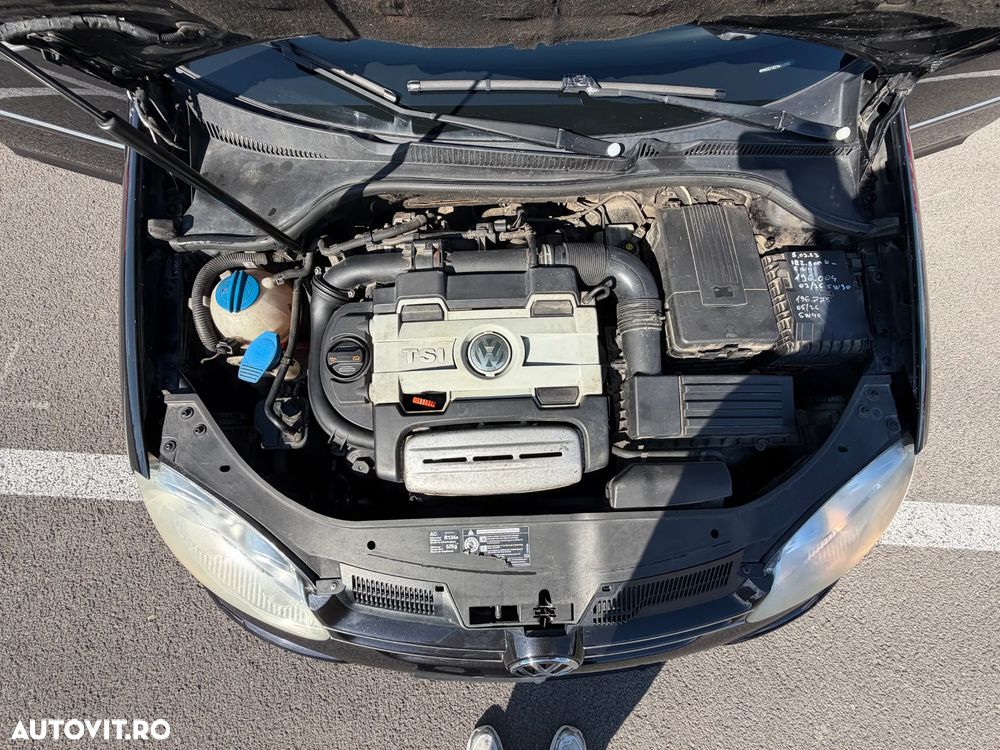 VOLKSWAGEN Golf 2006 — imagine 13