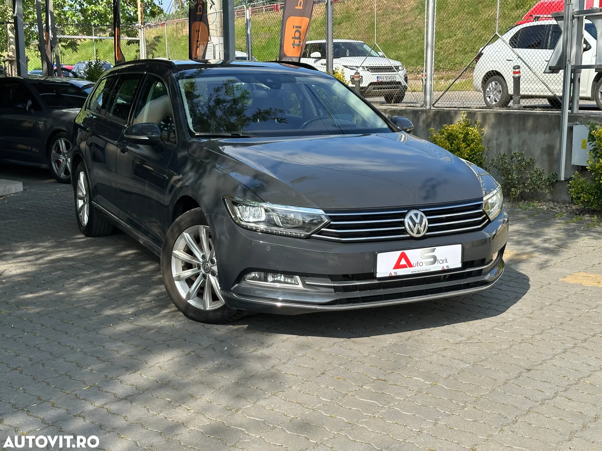 Volkswagen Passat Variant 2.0 TDI DSG (BlueMotion Technology) Comfortline - 3