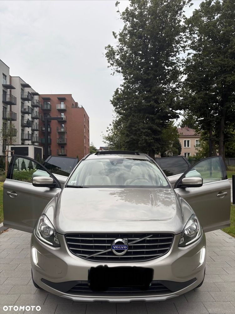 Volvo XC 60 D3 Drive-E Momentum - 23