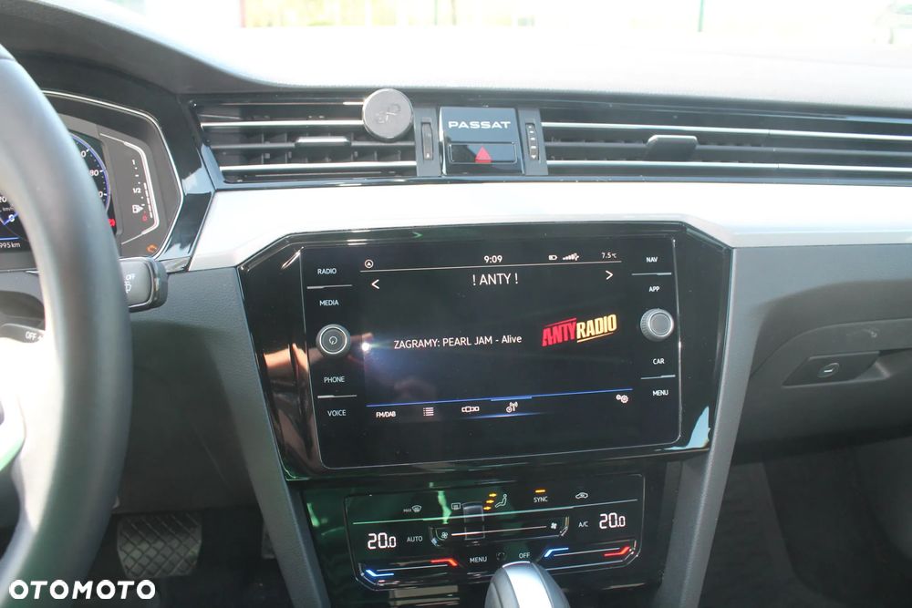 Volkswagen Passat 1.5 TSI EVO Business DSG - 16