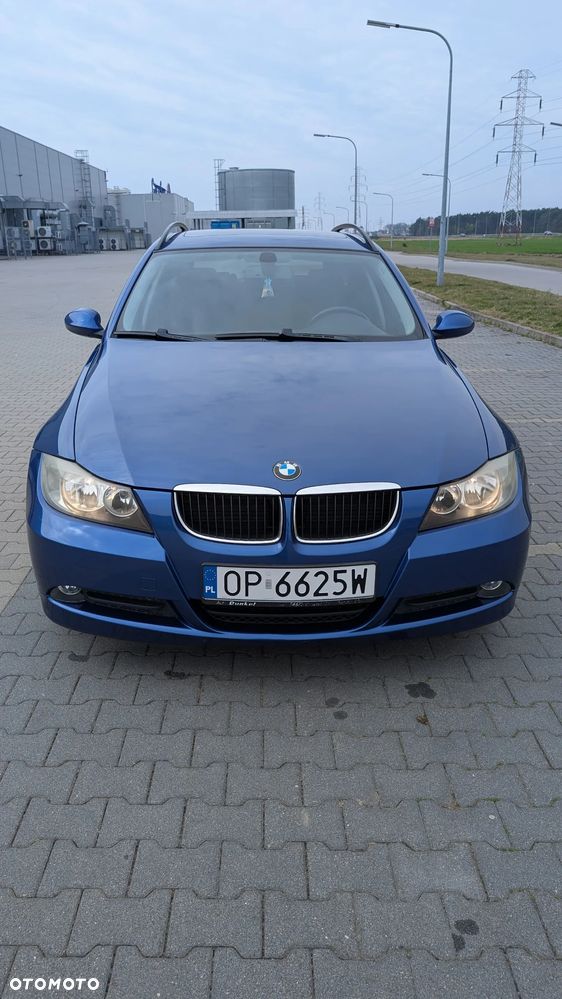 BMW Seria 3 320d DPF - 3