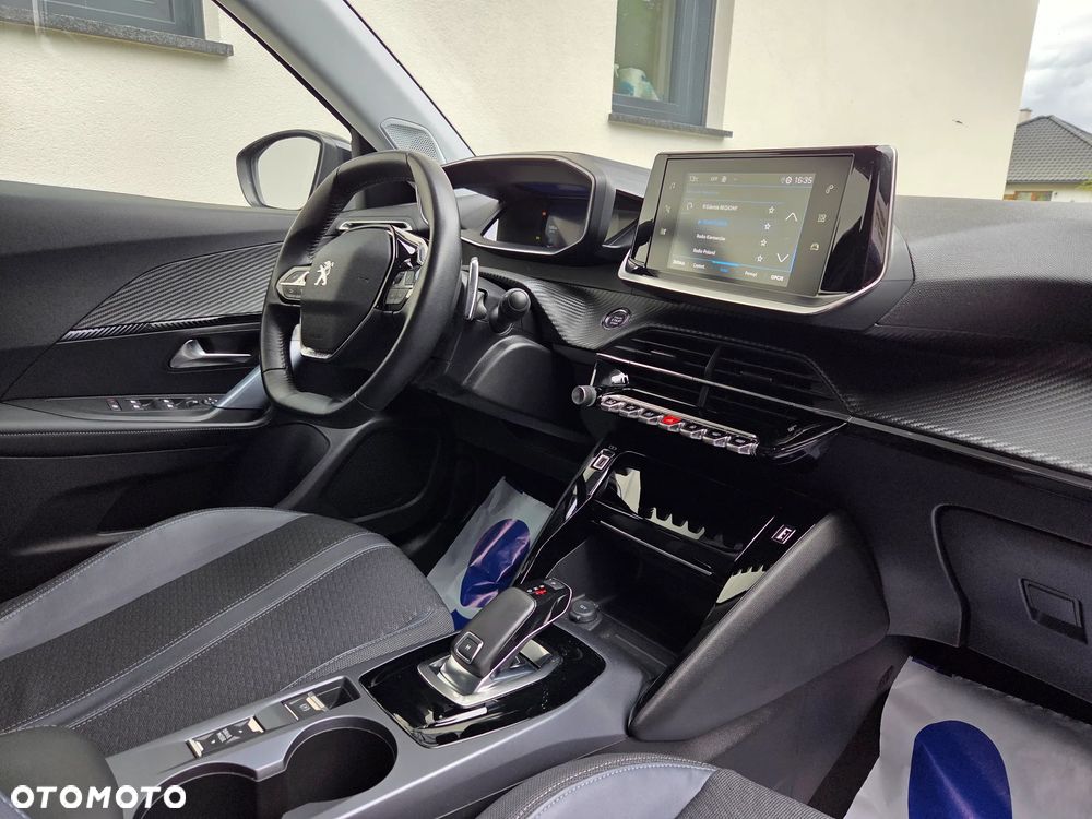 Peugeot 2008 1.5 BlueHDi GT Pack S&S EAT8 - 25