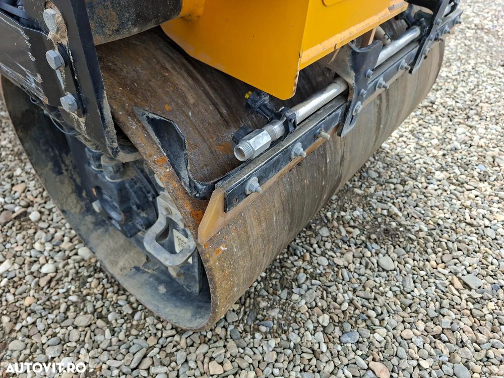 JCB CT 160-100 VIBROCOMPACTOR VIBROMAX - 24