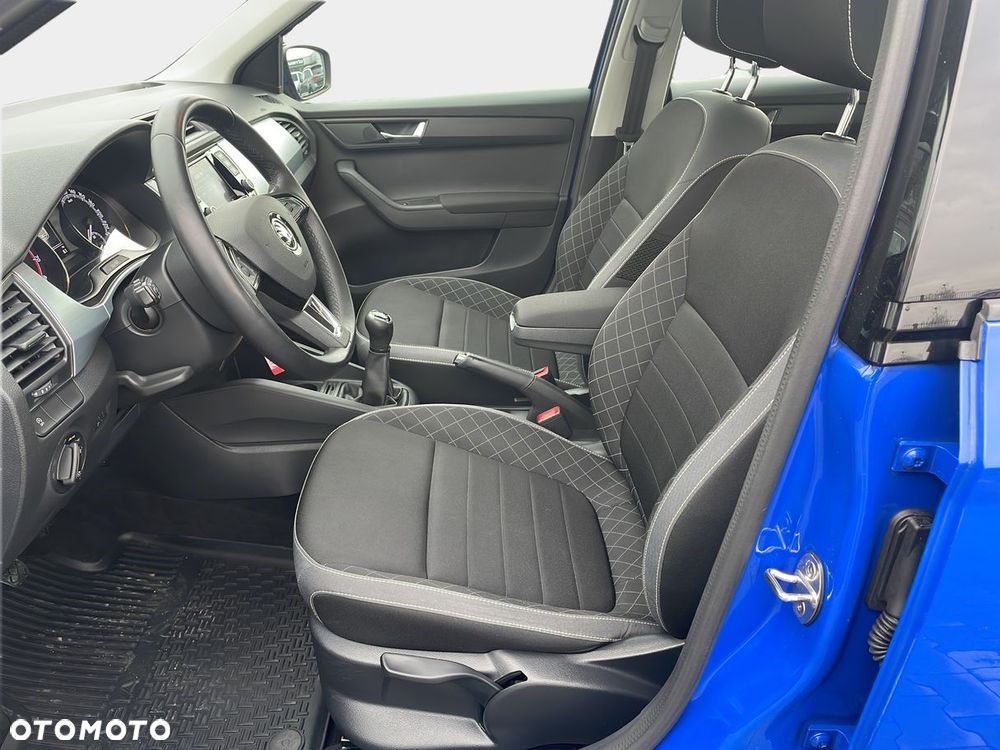 Skoda Fabia 1.0 TSI Ambition - 9