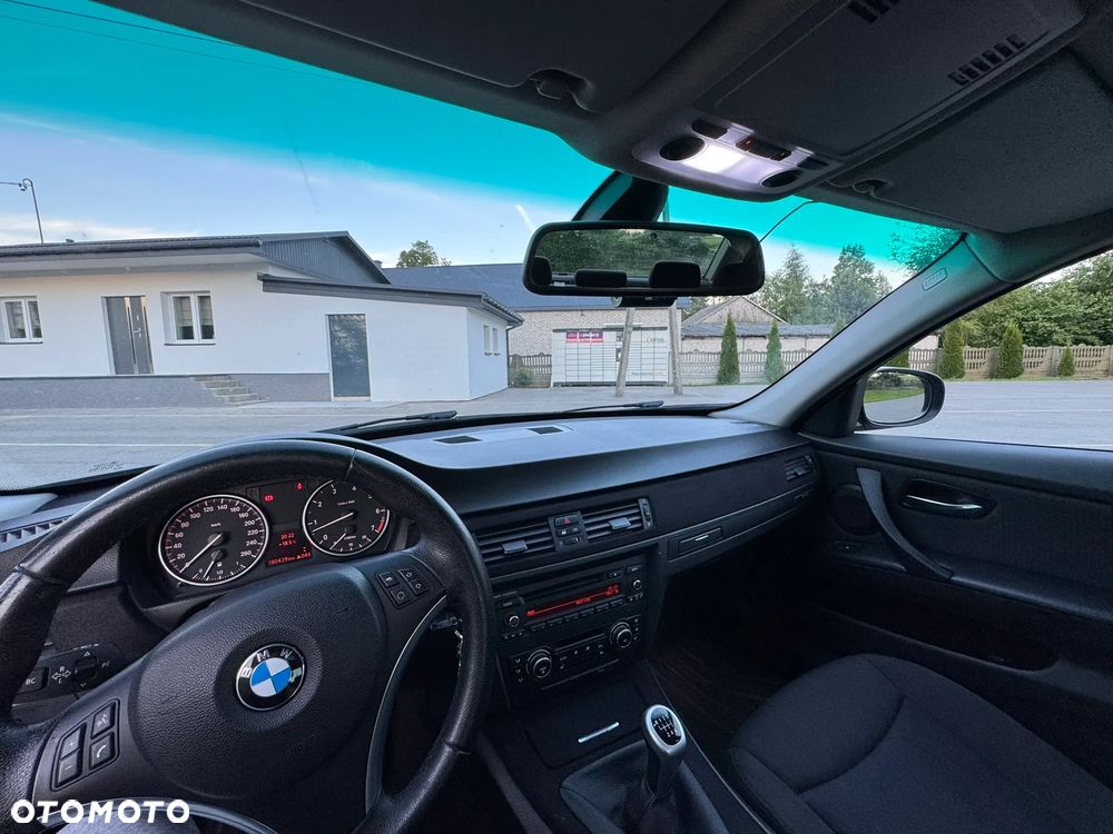 BMW Seria 3 318i Edition Lifestyle - 11