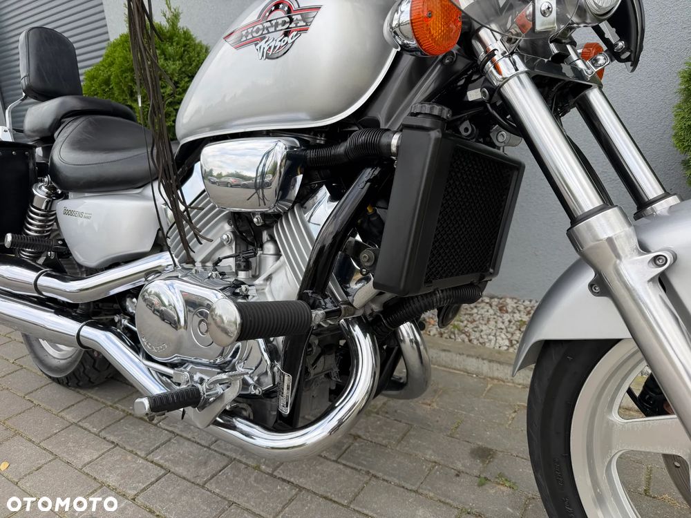 Honda VF - 12