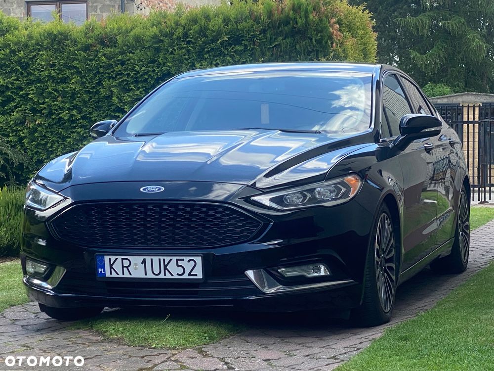 Ford Fusion - 2