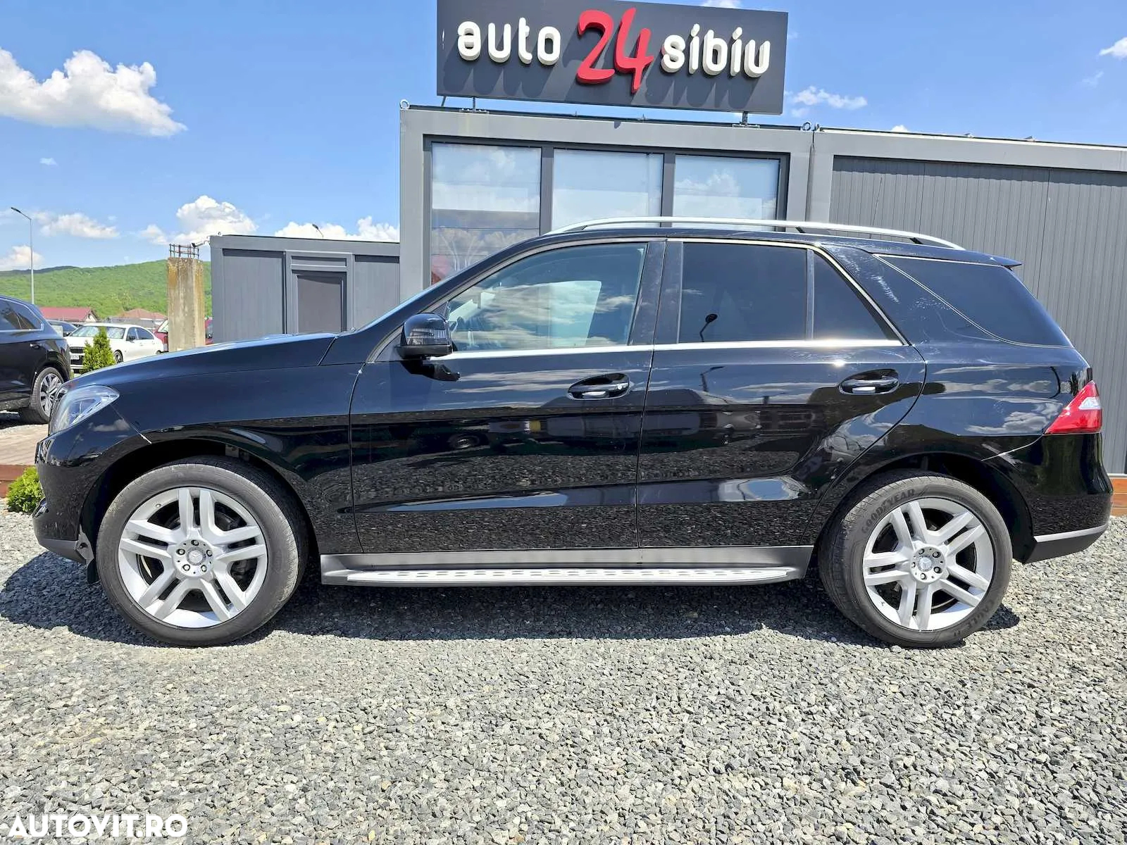 Mercedes-Benz ML 350 BlueTec 4MATIC Aut - 7