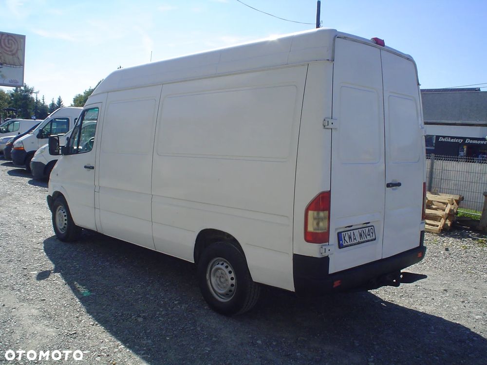 Mercedes-Benz SPRINTER - 3