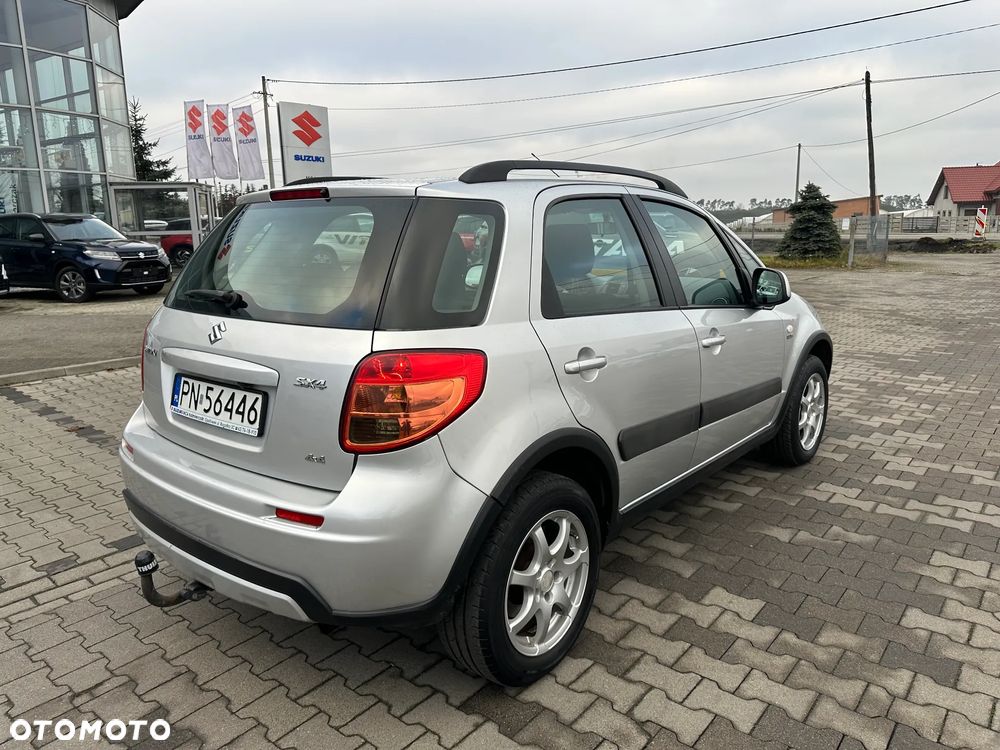 Suzuki SX4 2.0 DDiS Comfort 4WD - 3