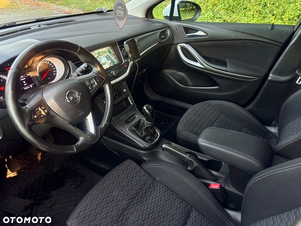 Opel Astra 1.6 CDTI Enjoy - 13