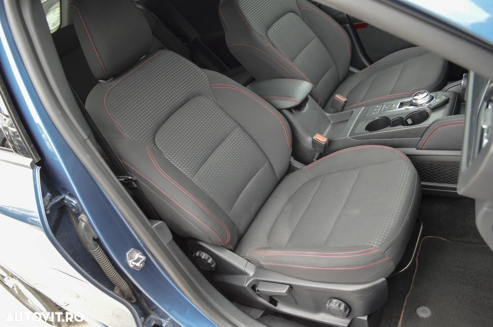 Ford Kuga 1.5 EcoBlue Aut. ST-LINE - 32