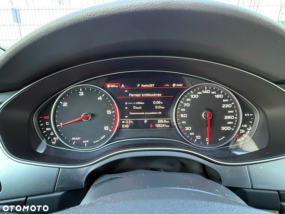 Audi A6 Avant 3.0 TDI S tronic - 28