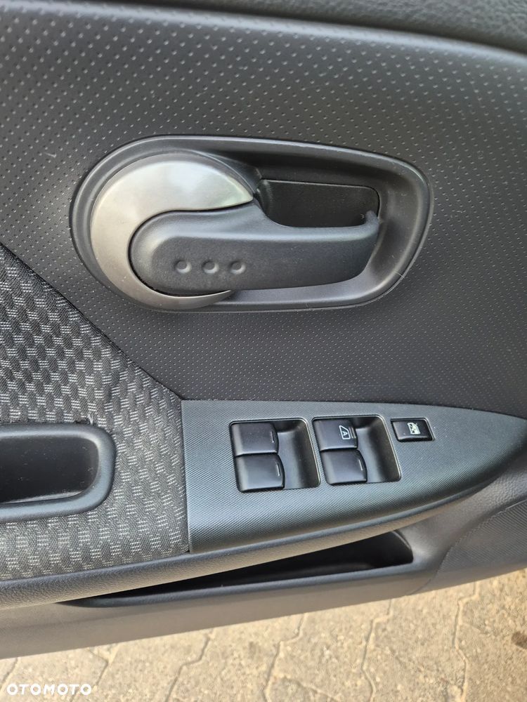 Nissan Note 1.6 Tekna - 12