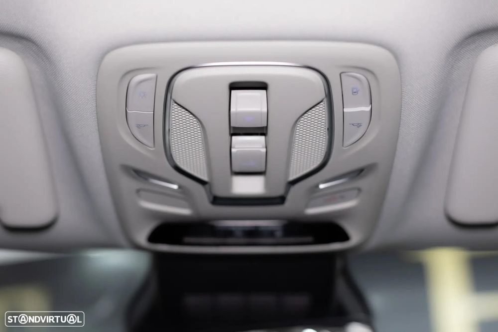 MG ZS EV 72.6 kWh Luxury - 32