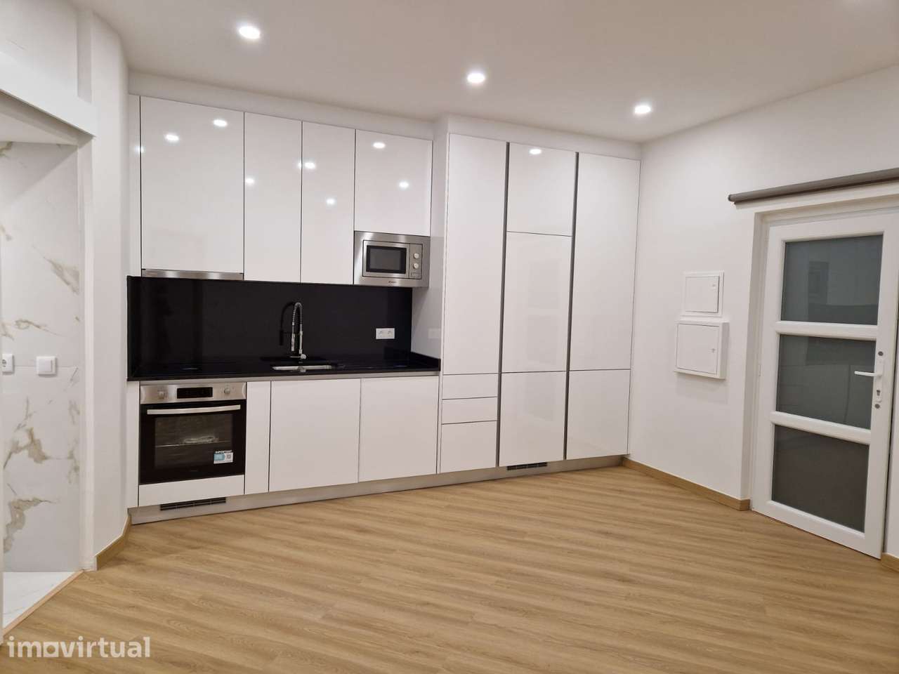 Apartamento T1 Novo em Leiria