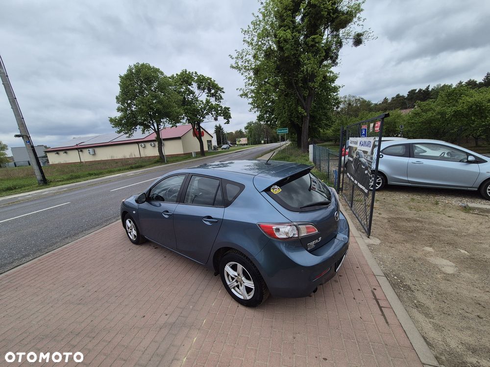 Mazda 3 - 7