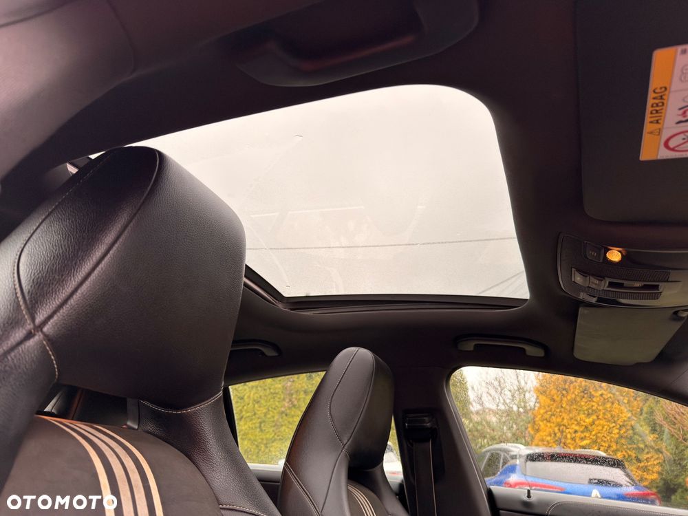 Mercedes-Benz CLA 200 d 4Matic 7G-DCT AMG Line - 15