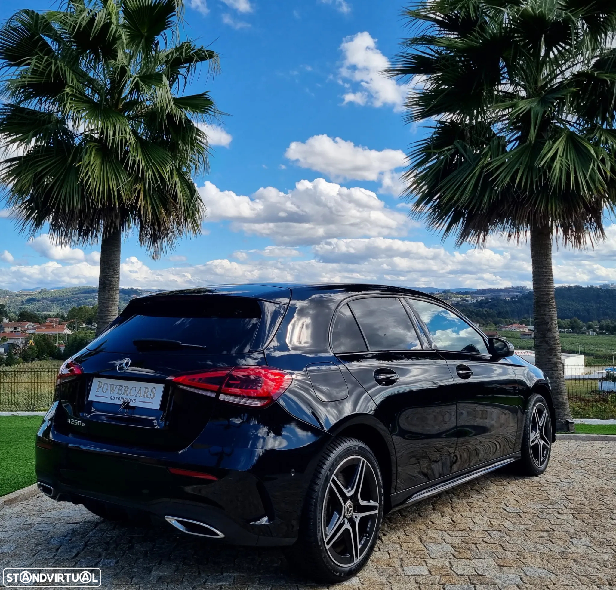 Mercedes-Benz A 250 e AMG Line - 10