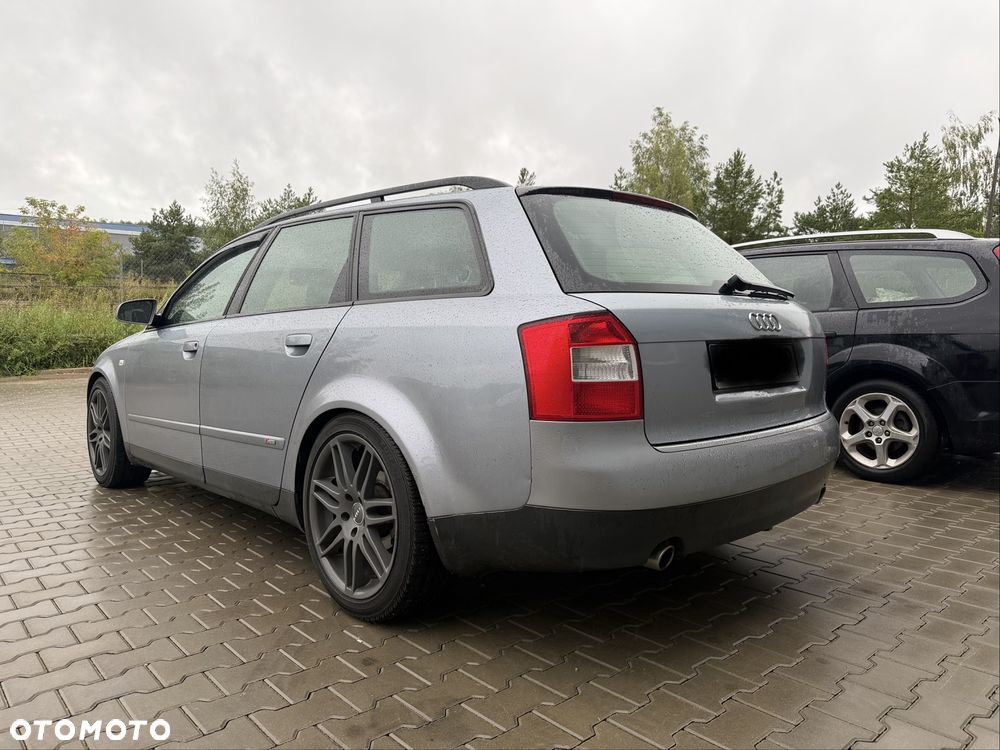 Audi A4 Avant - 3