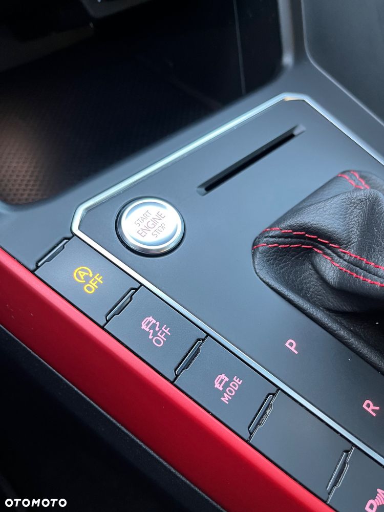 Volkswagen Polo 2.0 TSI GTI DSG - 35